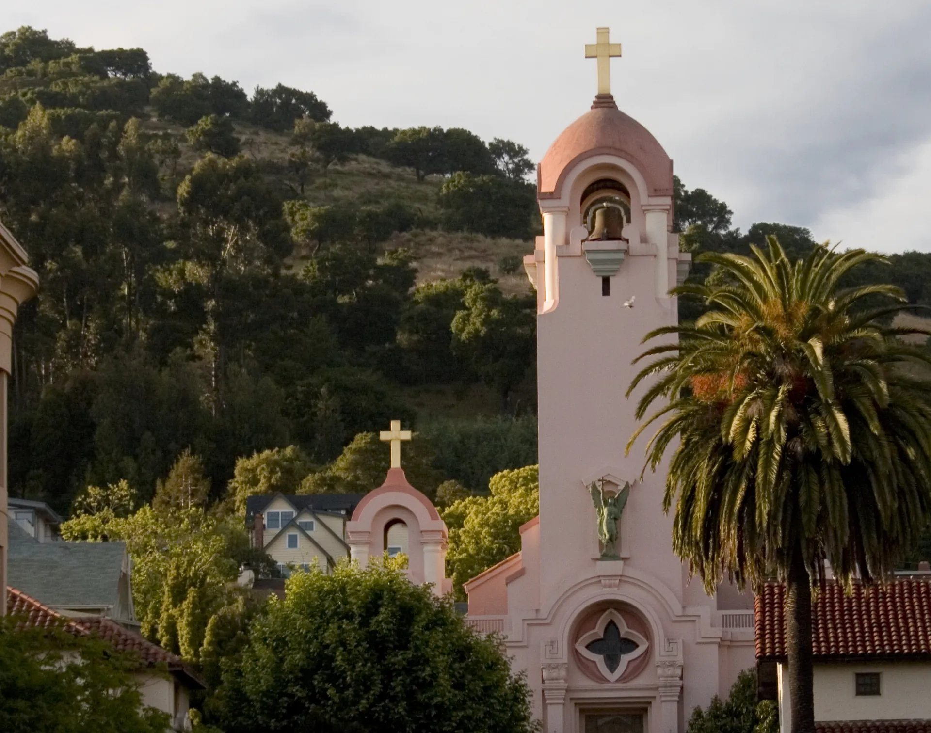 Towel cleaning for businesses in San Rafael